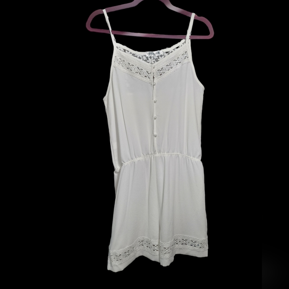 NWOT Yifeilier White Romper Lace with Buttons